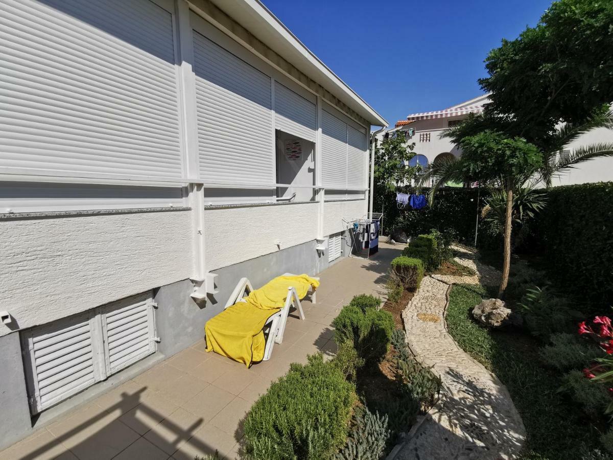 Studio Apartman Marija Petrčane Kültér fotó